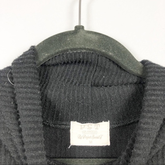 Project Social T Cold Shoulder Sweater Black Casual Winter Fall - Picture 4 of 7